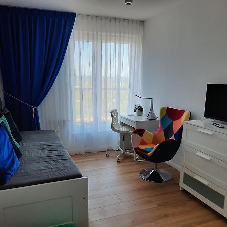 Aqua Apartments Sunset เรดา ภายนอก รูปภาพ